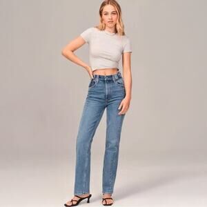 Abercrombie & Fitch Women's The 90s Straight Ultra High Rise Jeans Retro Stretch